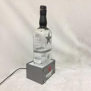 Whisky Alcohol Display Acrylic Bottle Glorifiers LED Light Base