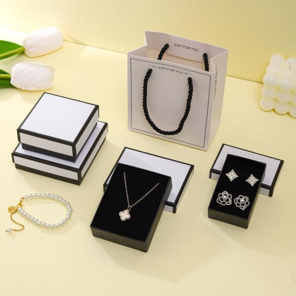 Black Foam Insert Luxury Jewelry Paper Packaging Gift Box