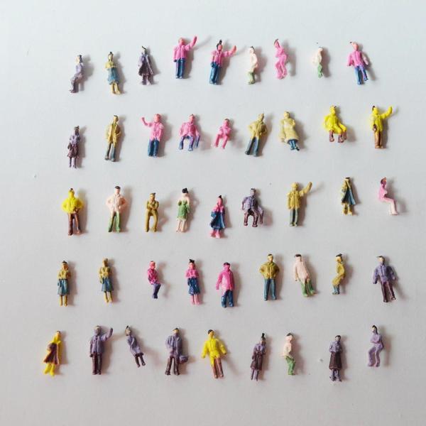 1:200 scale model ABS plastic painted people 0.9cm for model building materials