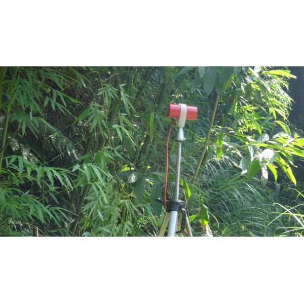 High Precision Proton Magnetometer with 0.05nT Resolution and 5000 Nt/m Gradient Tolerance Featuring Dual 32-bit MCUs