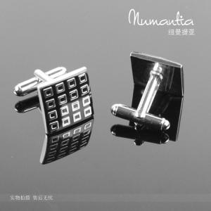 Flag brass cuff-links