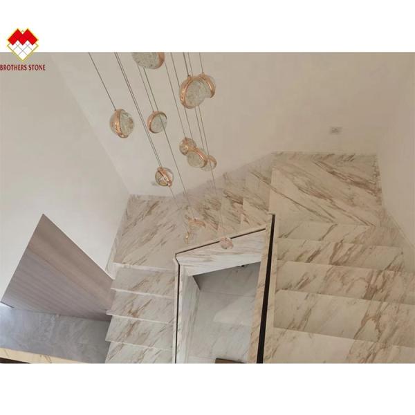 Customized Size Venus Gold Calacatta Marble Spiral Staircase Tread Indoor Modern LED Light and Anti-Slip Design
