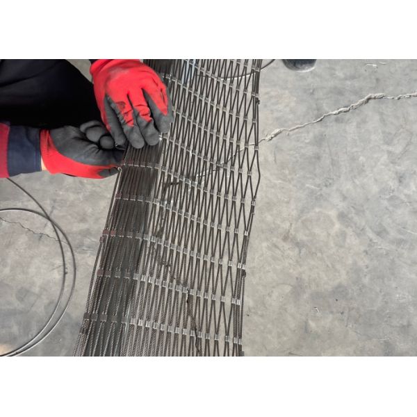 2.5mm Rope capability weight 200KG SS316 Ferruled Type Wire Rope Netting for safety use