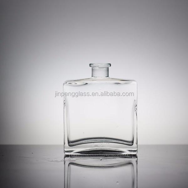Mineral Water Glass Bottle 750 Ml With Screw Cap Sealing Type For Holy Water
