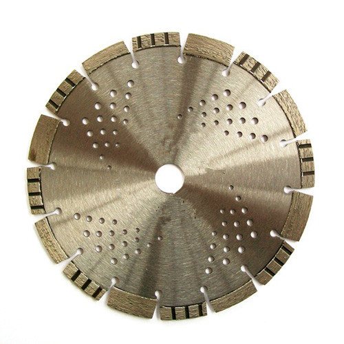 Buy Synthetic Diamond Asphalt Cutting Blade Inclined Teeth Drop Segment Protection at wholesale prices