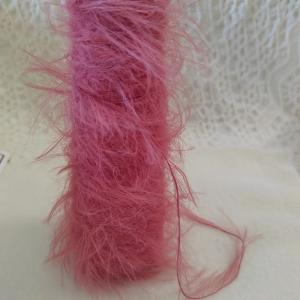 Quality 1.3cm 2.0cm 4.0cm 5.0cm 8.0cm Sweater Cardigan Knitting Feather Yarn for sale