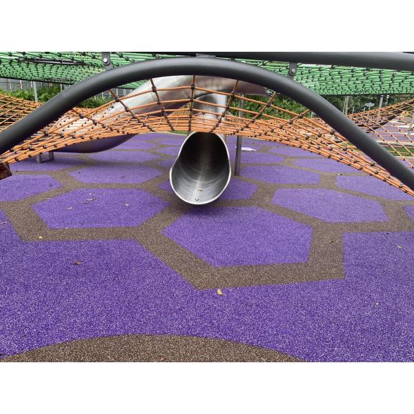 Anti Slip Wetpour Rubber Crumb Surfacing Granules Durable Soundproof