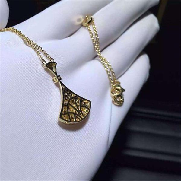 Buy Luxury jewelry B  DIVA'S DREAM series Necklace 18k gold Diamonds Diamond material SI H 3500660 CL856965 necklace at wholesale prices