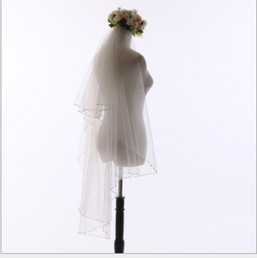 Factory direct wholesale bridal veil short double light yarn soft fingertip wedding veil with hair comb