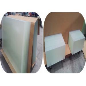 Size Customized Low Iron Tempered Glass , Ultra White Clear Solar Glass