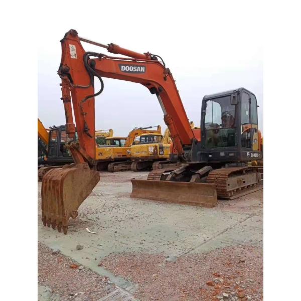 Original Hydraulic Cylinder Doosan DH80-7 Crawler Excavator with 8TON Operating Weight