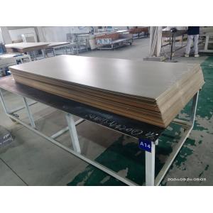 Mica Sheet As Protective Shield Safety Guard For Workers Operating Machine