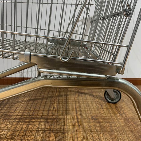 275L Large Capacity Metal Trolley European Style Supermarket Trolley Hand-pushed With Foldable Double Child Seats