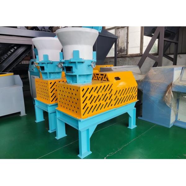 Buy Chicken Manure Granulation Equipment Advanced Flat Film Extrusion Granulator at wholesale prices