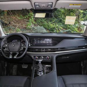 2021 2022 2020 Changan CS95 2.0T 4WD Automobile Cars with Rear Camera and High