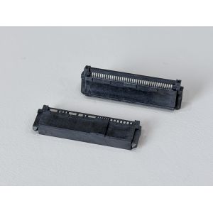 SAS 68-Pin Female Connector Solder Type | Gold-Plated Electronic Signal Terminal