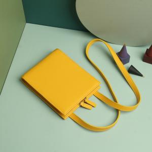 Yellow 17*5*14cm Genuine Leather Shoulder Bags With Lock