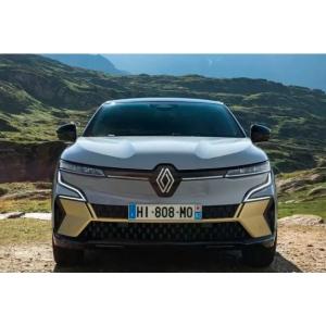 Long term test drivingat Renault Megane E-Techbattery capacity with 40/60kWh, with about 158/208 miles of range