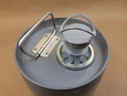 5 Gal Tight Head Metal Can Labeling Tight Head Style Sturdy Construction