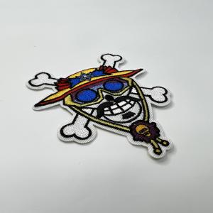 Chenille Patches Custom Embroidered Patches Pantone Dry Cleanable For Clothing