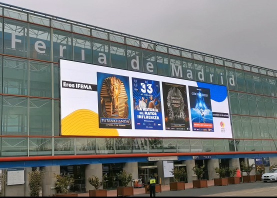 Advertising P16 Grill Led Display Outdoor High Resolution Mesh Media Facade Led