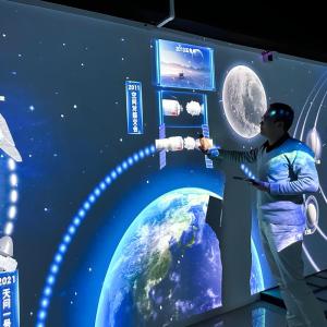 China Indoor Interactive Wall Projector For Museum  Cultural Tourism Theme Venues on sale