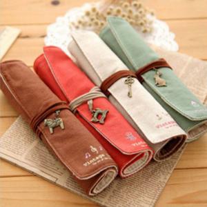 FRESH AND FASHIONABLE LARGE CAPACITY PEN BAG PENCIL CASE SIMPLE CREATIVE JUNIOR
