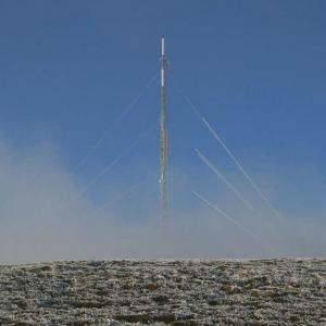 Tubular Hot Dip Galvanized 40m Guyed Mast Tower