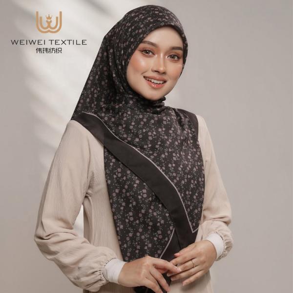 High Quality Trendy Heavyweight Hijaab Tudung Bawal Square Scarf Chiffon Printed Floral Scarf Muslim Hijab