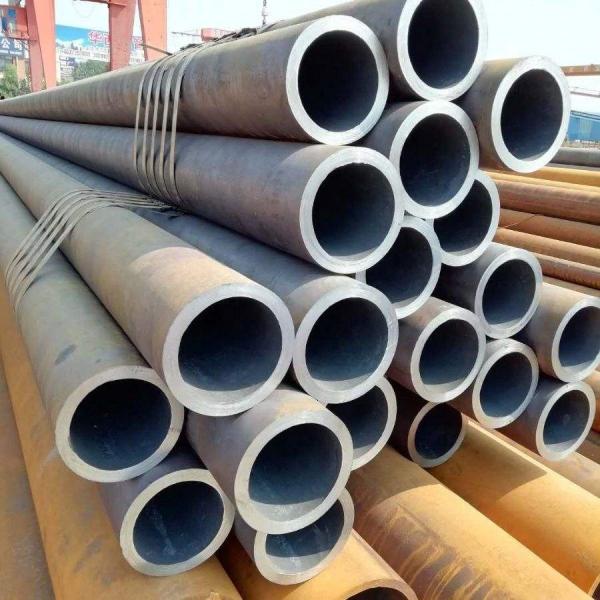 Buy SA106  Round Seamless Steel Tubes Plain Ends Varnish Standarded at wholesale prices