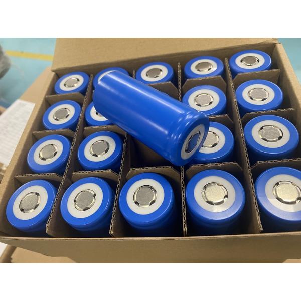 32700 LiFePO4 Cylindrical Cells 3.2V 6000mah Rechargeable For Three Wheel Electric Vehicle