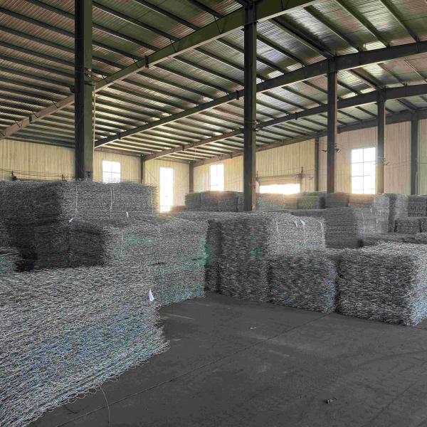 Galvanized Rock Cage Retaining Wall Nets 1*1*2M Customized Riverbank Erosion Protection