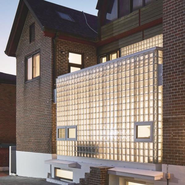 Exploring Glass Blocks: The Fusion of Architectural Aesthetics and Functionality