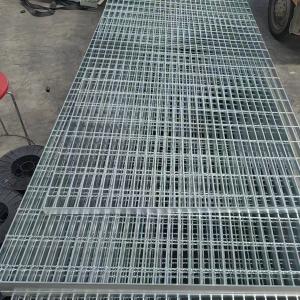 Untreated Surface Serrated Steel Grating Heavy Duty 50mm Bearing Bar Pitch