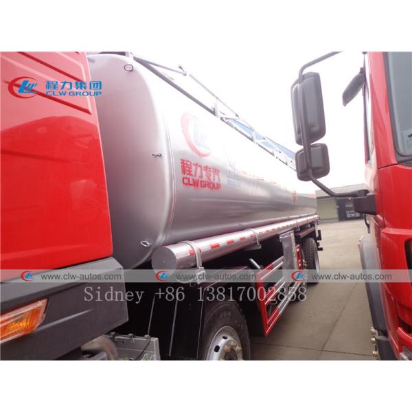 FAW 8X4 30000L Fuel Delivery Tank Truck With Flow Meter