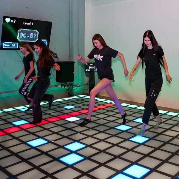 Hot Sell Nightclub 30x30cm Interactive Light Led Floor Interactive Led Dance