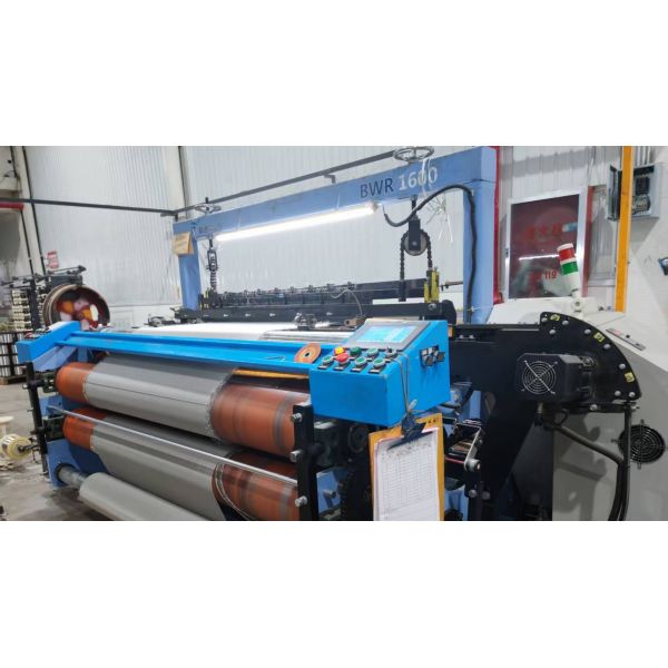 Buy CNC 1600mm Wire Mesh Weaving Loom Machine at wholesale prices