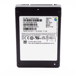 Quality Customized high quality 1.92TB PM1643a MZILT1T9HBJR-00007 2.5&quot; SAS 12Gb/s Enterprise SSD for sale