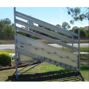 Galvanized Adjustable Wire Cattle Panels , Durable Cattle Loading Ramp