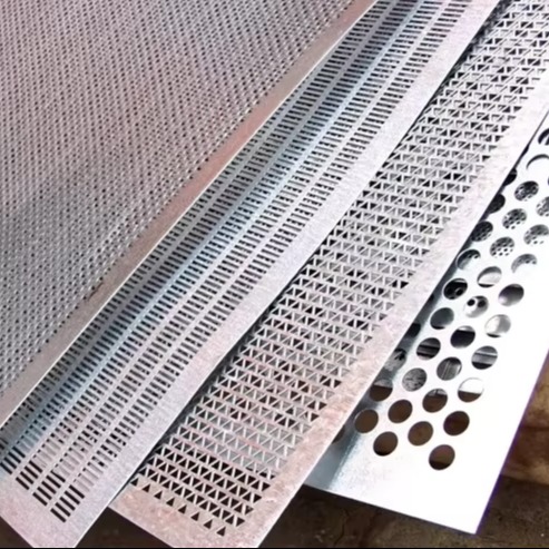 Buy Stainless Steel Metal Plates with Round / Square /Hexagonal Holes at wholesale prices