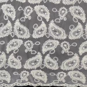 Water Soluble White Coloured Embroidery Fabric Polyester Cotton Lace Material