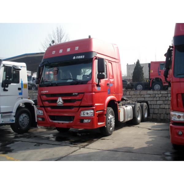 SINOTRUK HOWO 6X4 371HP Prime Mover Truck Tractor Head Truck With 2 Bunkers