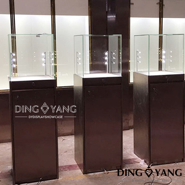 China Manufacturers Wholesale Pedestal Jewelry Showcase,Standard Pedestal Showcases
