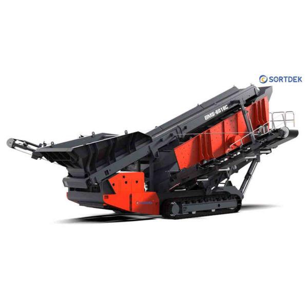 Buy Crawler Mobile Screen Machine With Three Layer Screen Design at wholesale prices