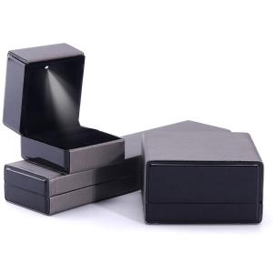 Hanhong Custom Logo LED Light Jewelry Packaging Box in Gray for Bracelet