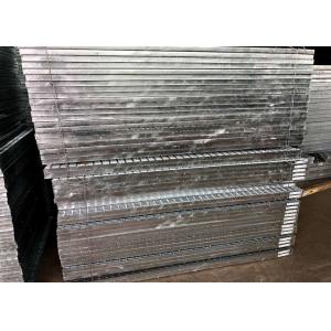824mm Galvanised Steel Walkway Grating Steel Grating Panels Step Steel Frame
