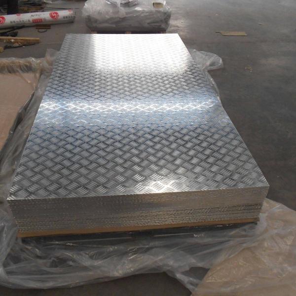ASTM EN DIN JIS Standard Stainless Steel Checkered / Stainless Steel Diamound Plate