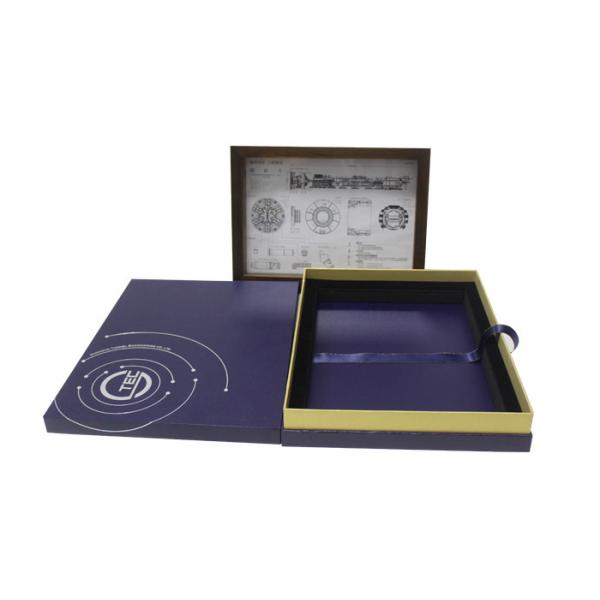 Art Paper Luxury Packaging Box With UV Coating Hot Foil Stamping