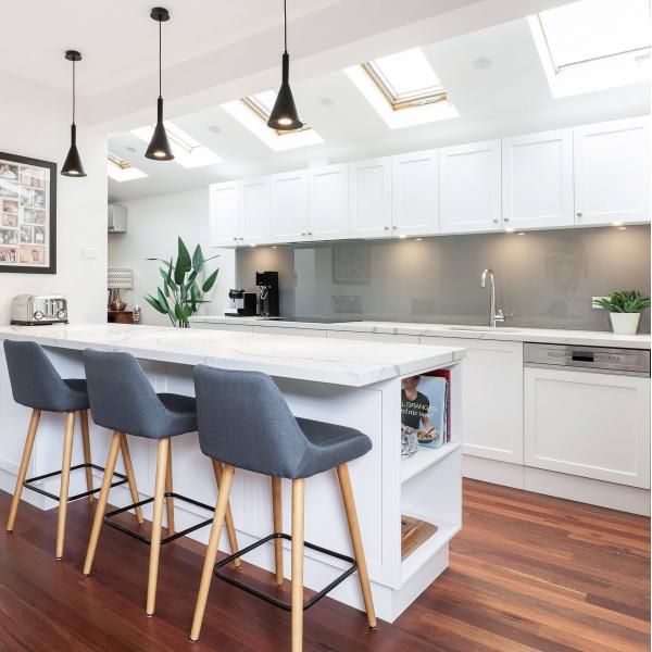 RTA Modern White Shaker Lacquer Kitchen Cabinet With Metal Handle