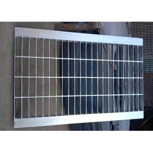 Buy Trench Covers For Pedestrian Crossing Customized Untreatment at wholesale prices